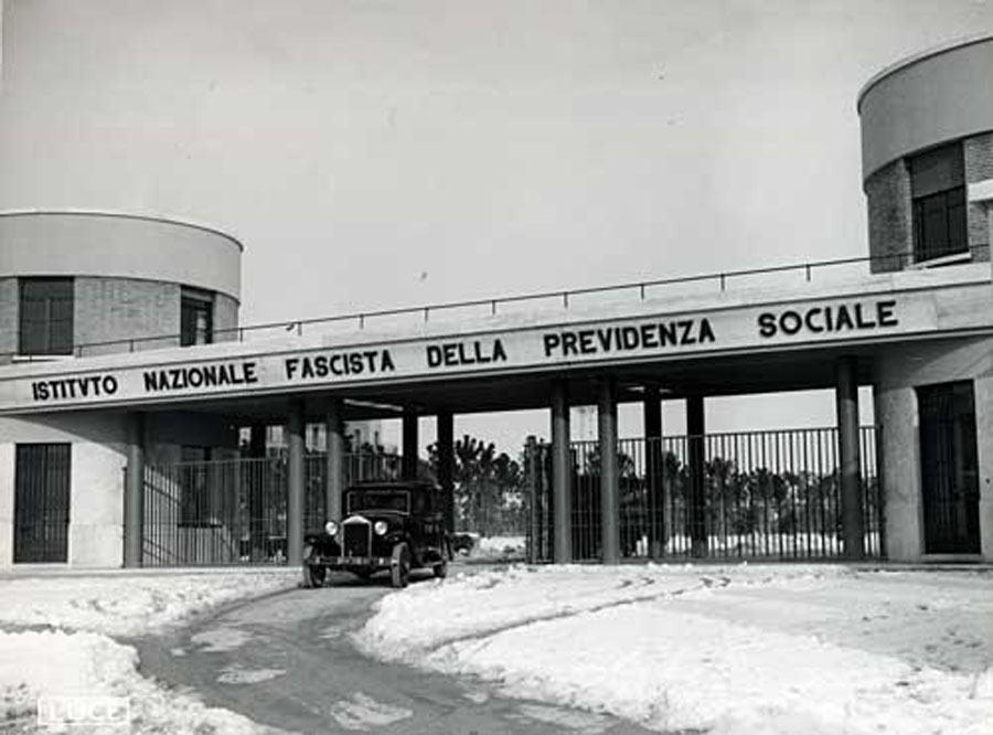 30-dic-1938-Sanatorio-di-Vecchiazzano-portineria.jpg